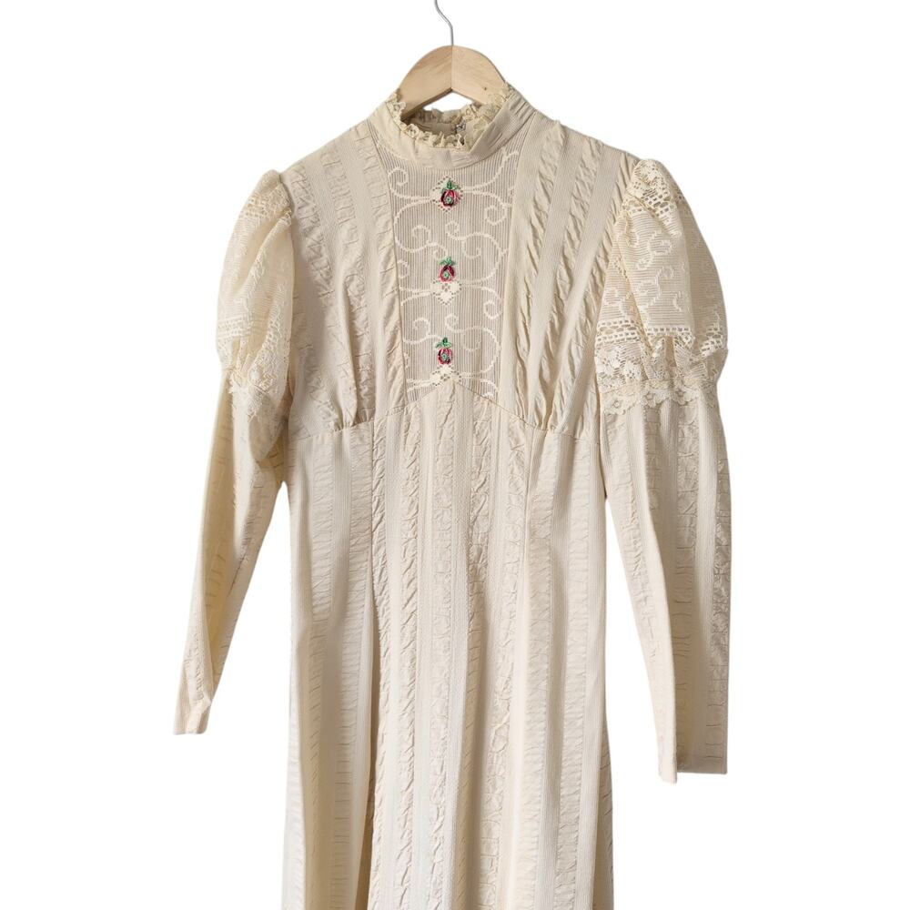 Rare Vintage 40s 50s Womens Dress with Lace Embroidery Rosette Edwardian Prairie - Picture 6 of 16